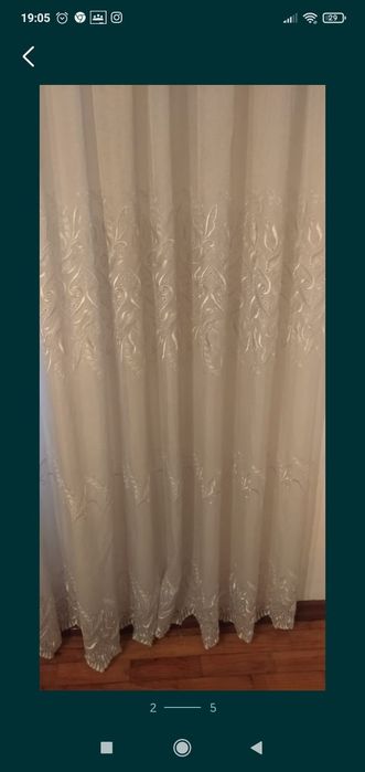 Cortinados, almofada, bengaleiro