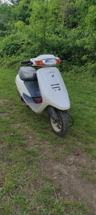 Продам скутер Honda Tact af-24