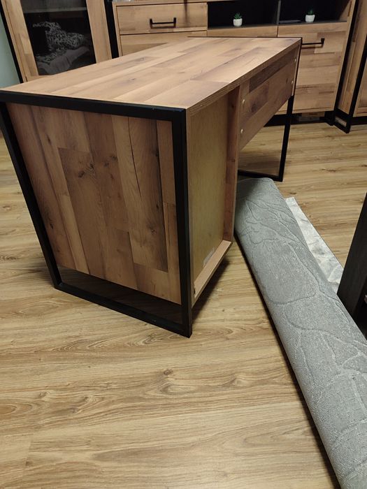 Biurko Forte HUD dąb klepkowy HUDB211R + półka Gratis!