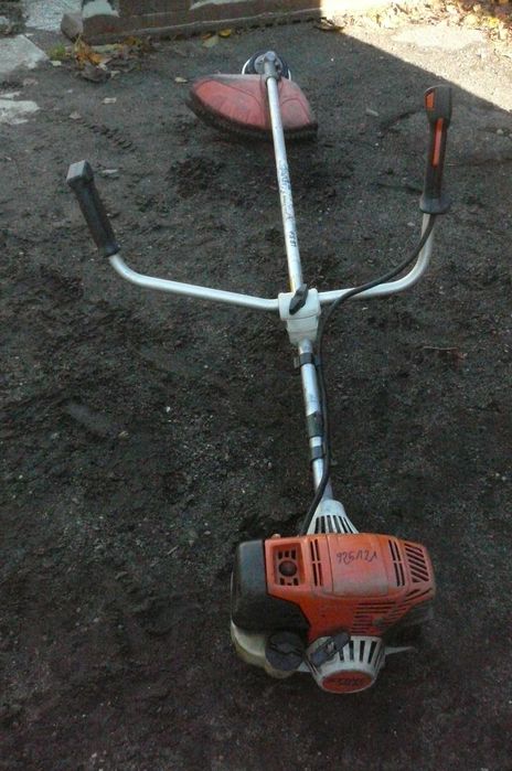 Kosiarka kosa spalinowa wykaszarka Stihl HS 91 1,3 KM 4-mix