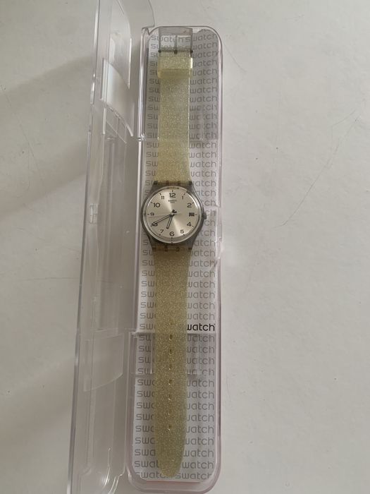 Relógio pluso Swatch Silver Glistar