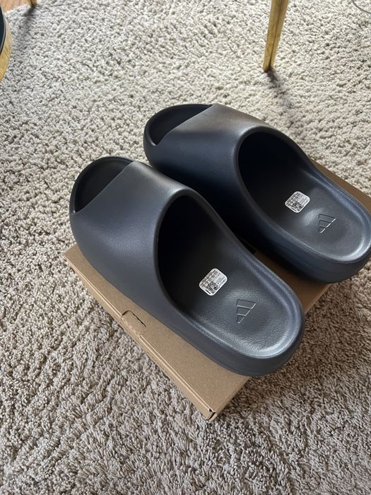 Yeezy YZY Slides Slate Marine 44 1/2