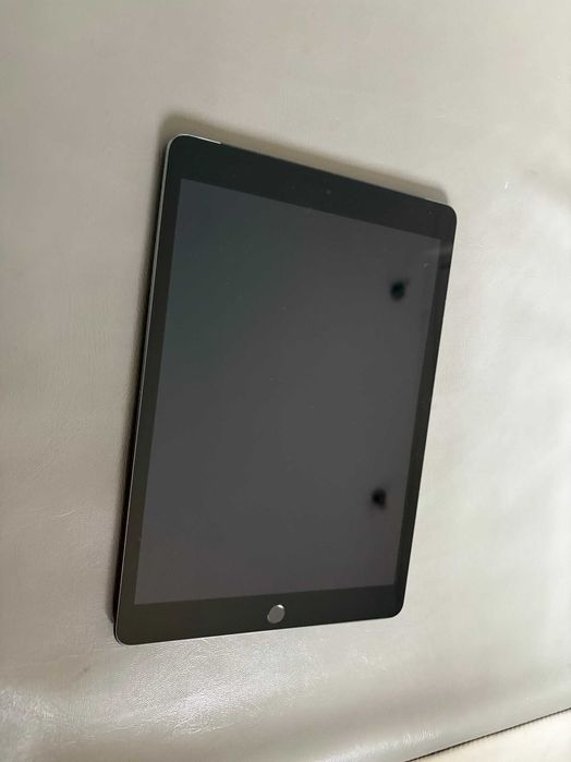 iPad 9 256GB cellular szary uszkodzony