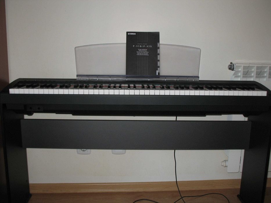 Piano digital da marca Yamaha P95B Santiago Do Cacém, Santa Cruz E