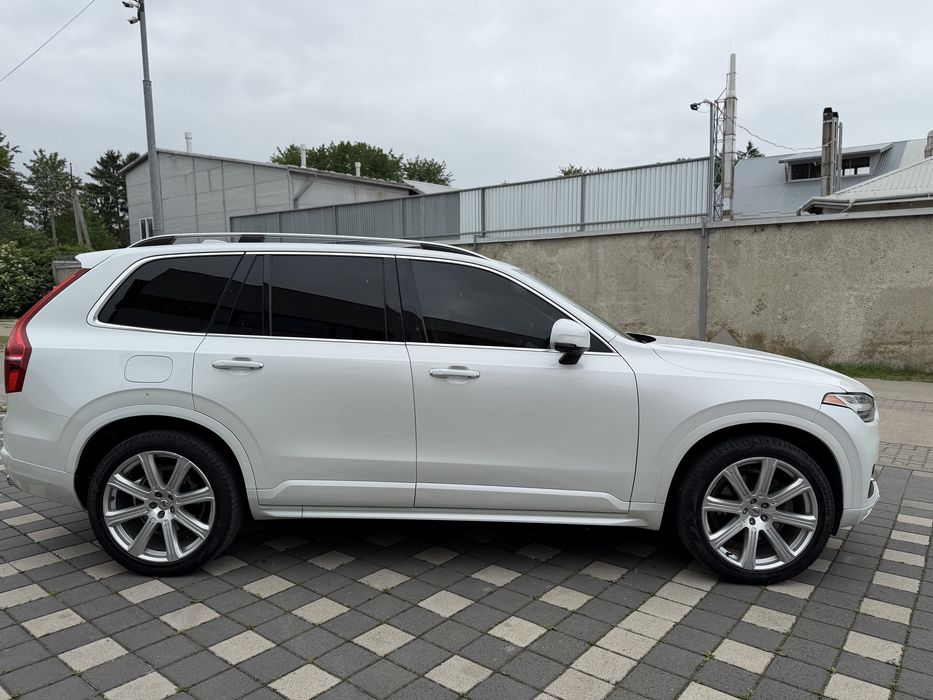 Продаж Volvo xc 90 2018року