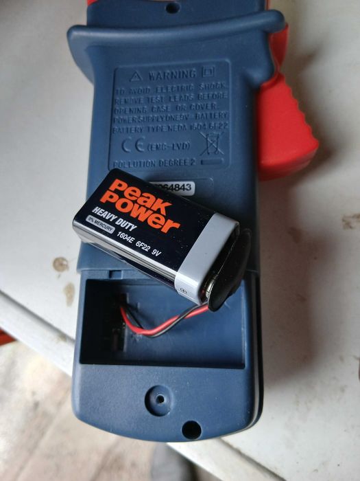 Кліщі для вимірювання струму DT201D