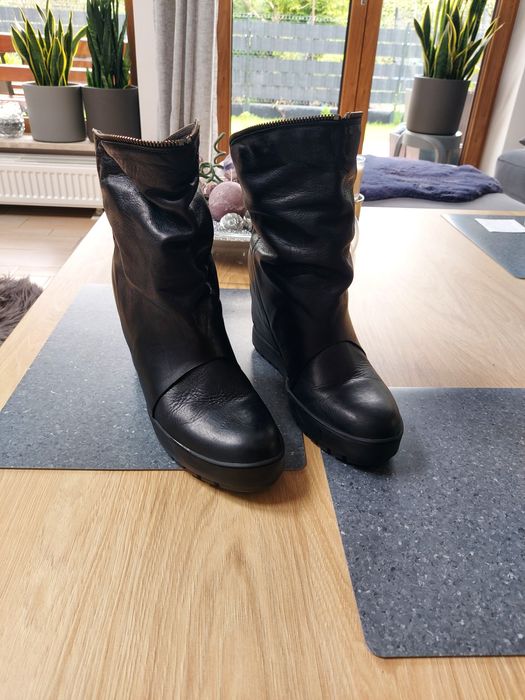 Botki Badura na ukrytej koturnie