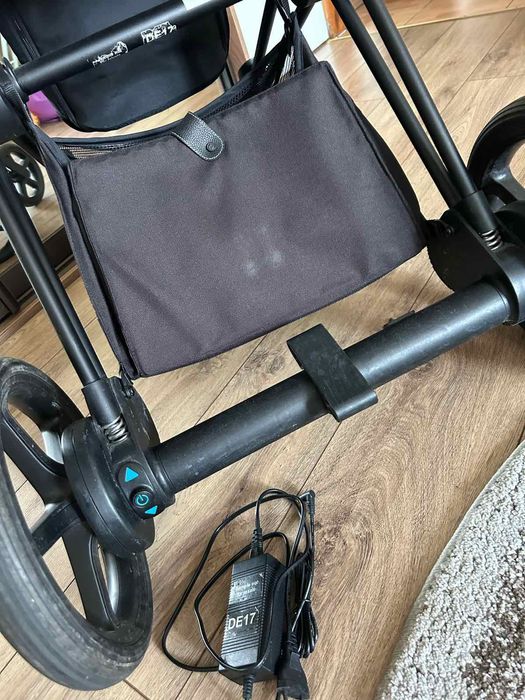 Коляска Cybex E-Priam