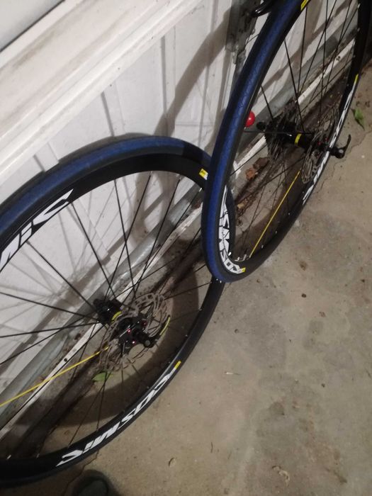 Rodas de estrada Mavic