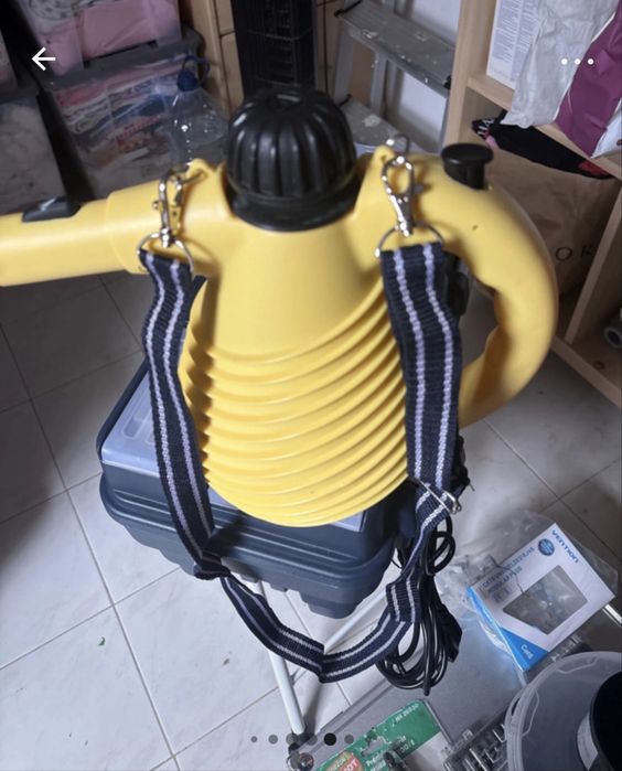 Maquina de limpeza a vapor