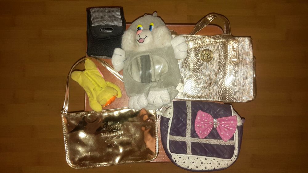 Куклы,пупсы,одёжки,барби,фея,верблюд марионетка,сумки детские,клатчи