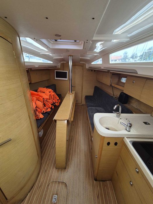 Sprzedam Jacht żaglowy Shine 30