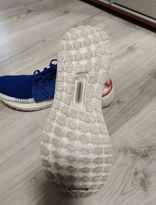 Кросівки Adidas UltraBoost