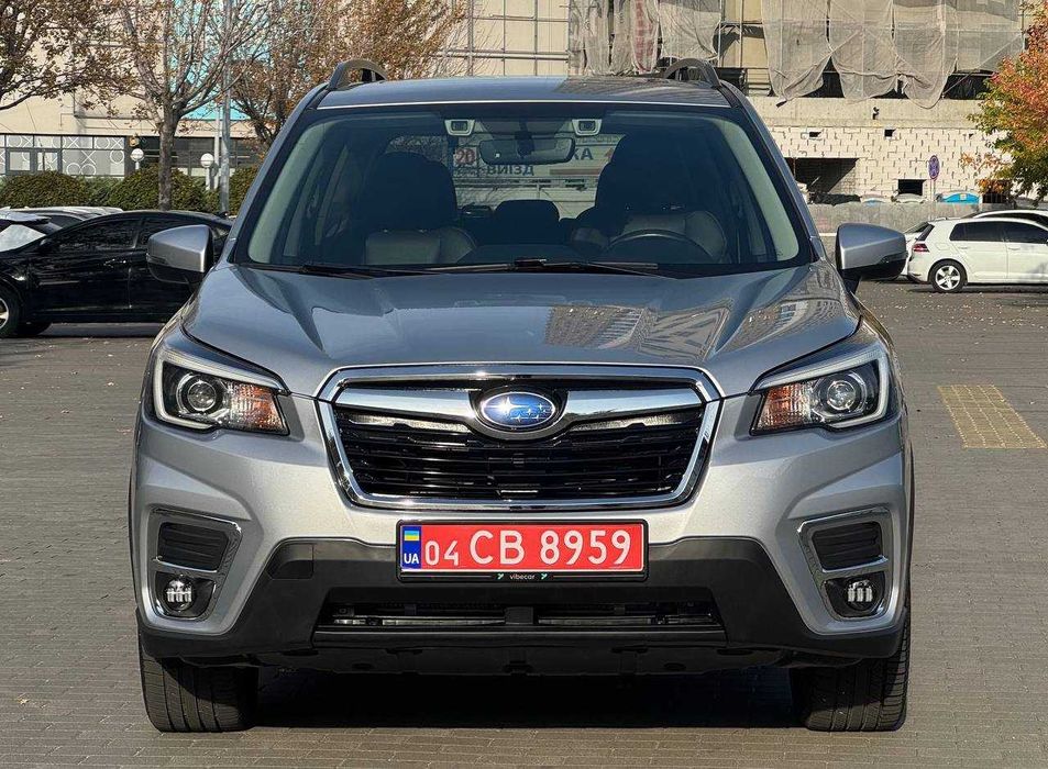 Subaru Forester 2019 2,5 Автомат 68 т км пробег