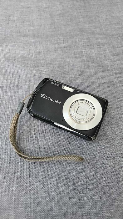 Aparat kieszonkowy Casio Exilim EX-Z115