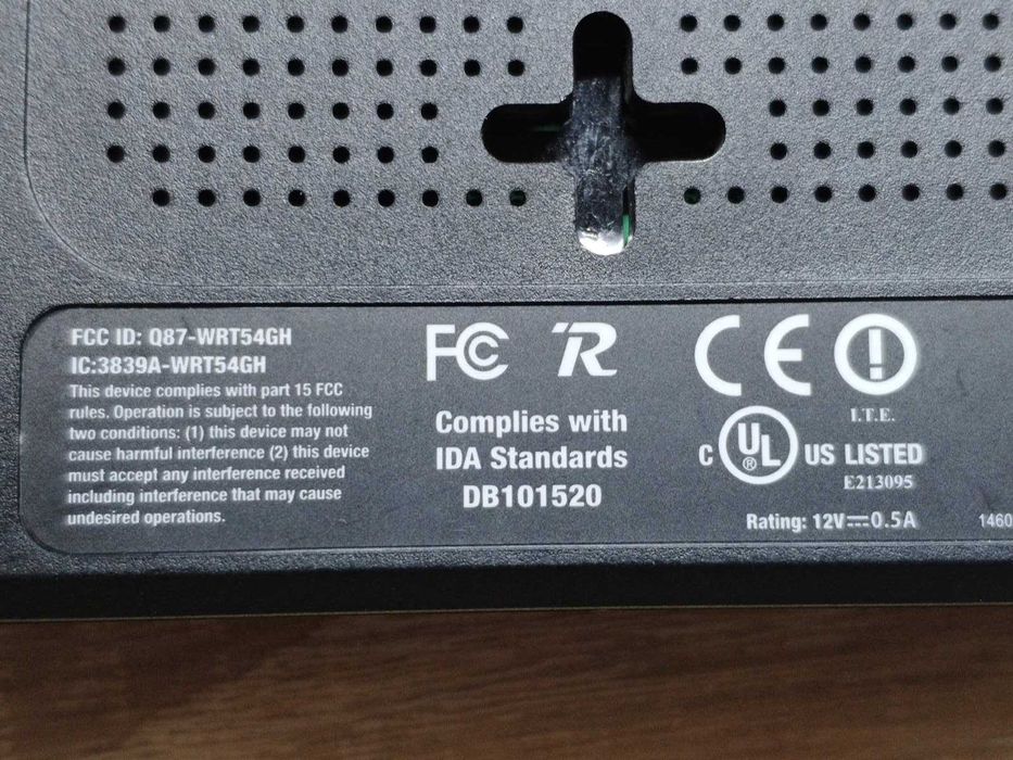 Маршрутизатор Linksys by Cisco WRT54GH