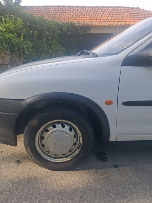 Opel corsa b 1.7 d