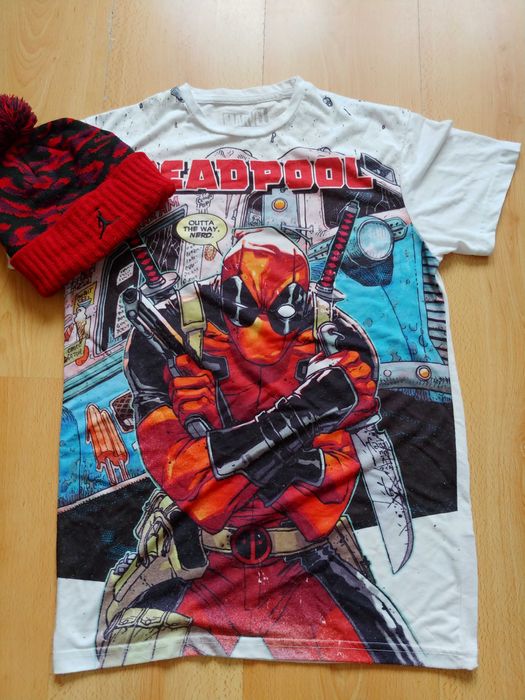 Czapka zimowa jordan i koszulka Deadpool gratis
