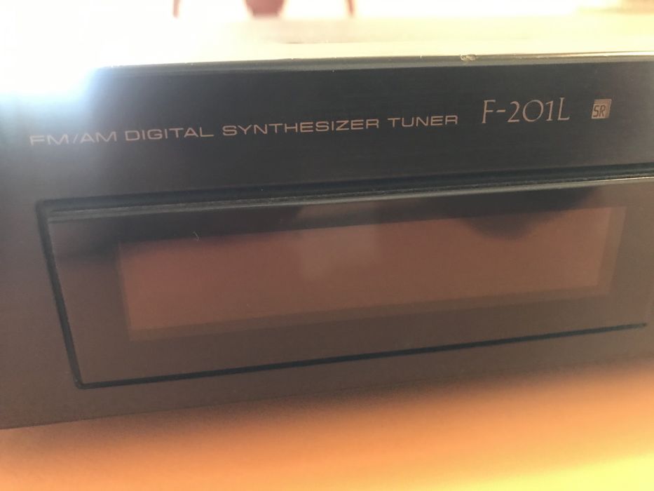 Sintonizador AM FM Pioneer F-201L