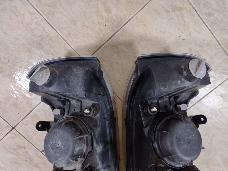 Land Rover Freelander Lift lampa reflektor prawy lewy Europa komplet