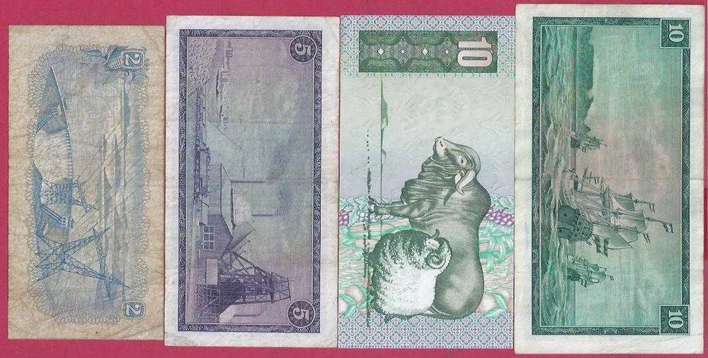 NOTAS  AFRICA DO SUL 4 Notas 10,5 E 2 Rand