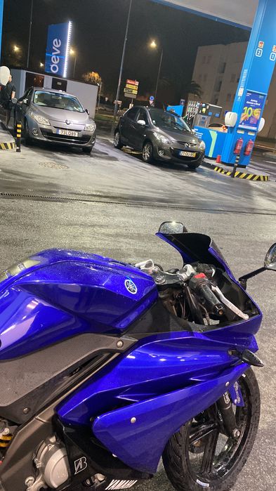 Yamaha yzf r125 2011