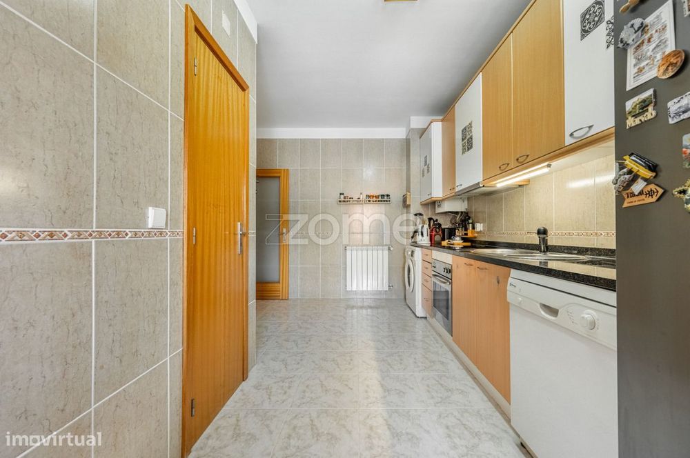 Apartamento T2+1 em Palmeira, Braga.