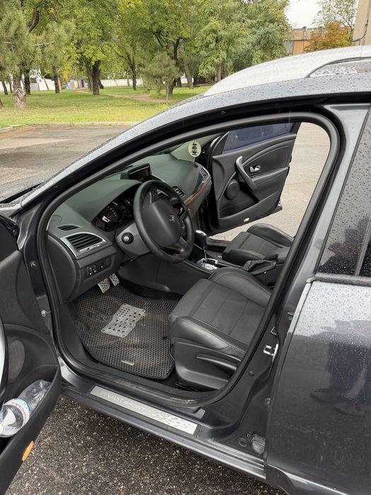 Продам авто Renault