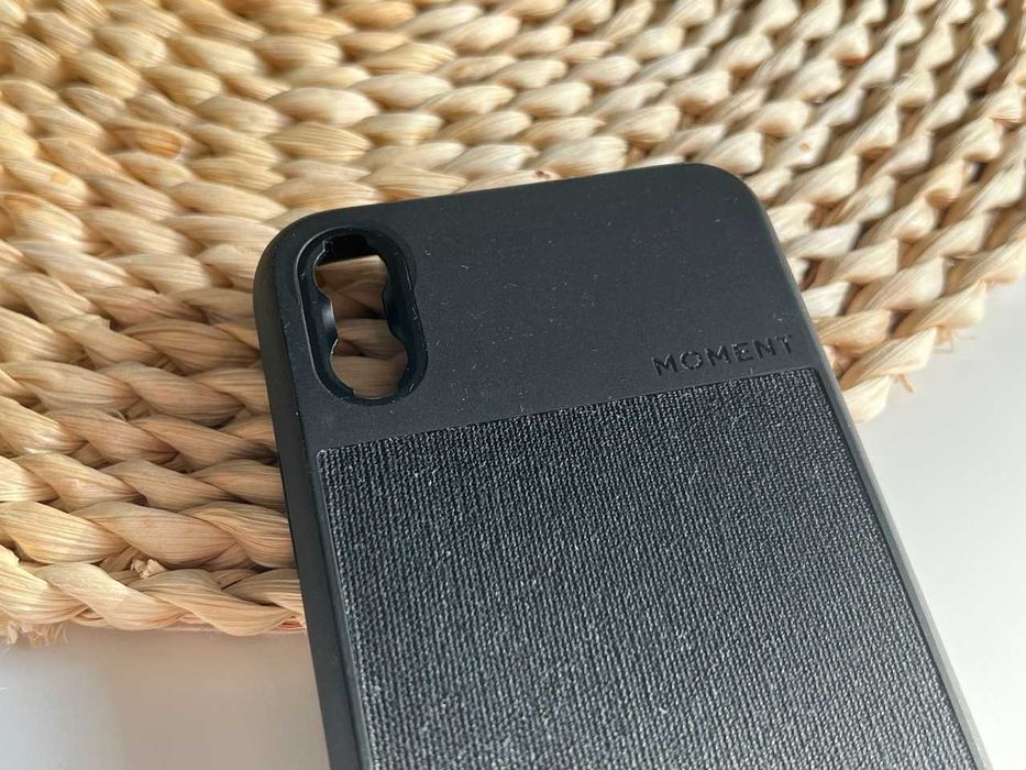 Чехол Moment на iPhone XS (черный)