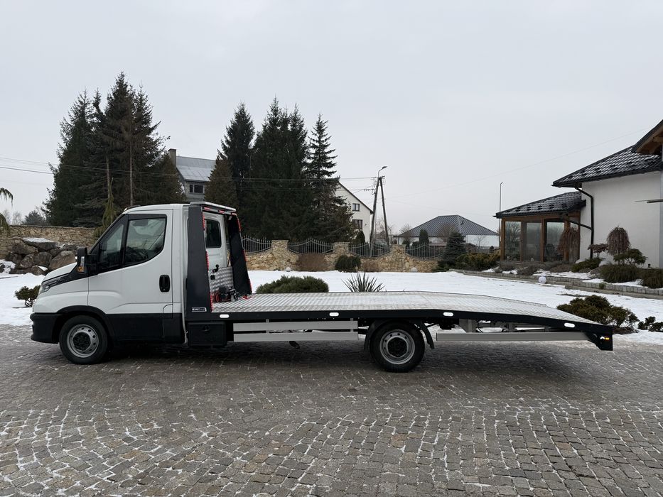 Zabudowa laweta pomoc drogowa mercedes sprinter iveco fiat master vw