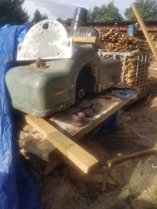 Wielopila   gasienicowa  wysokosc  ciecia  10  cm