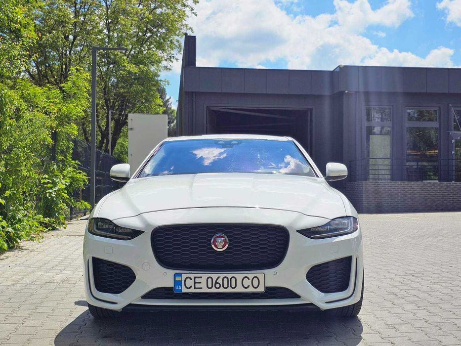 Jaguar XE 2020 AWD