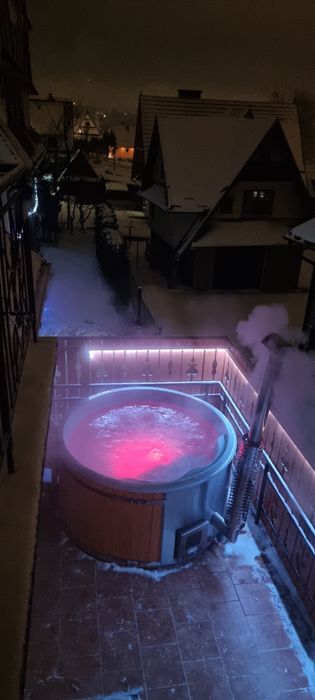Domek na 20 osób  na wyłączność jacuzzi & sauna Willa na imprezę + Cat