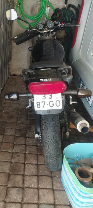 Moto Yamaha XJ600N