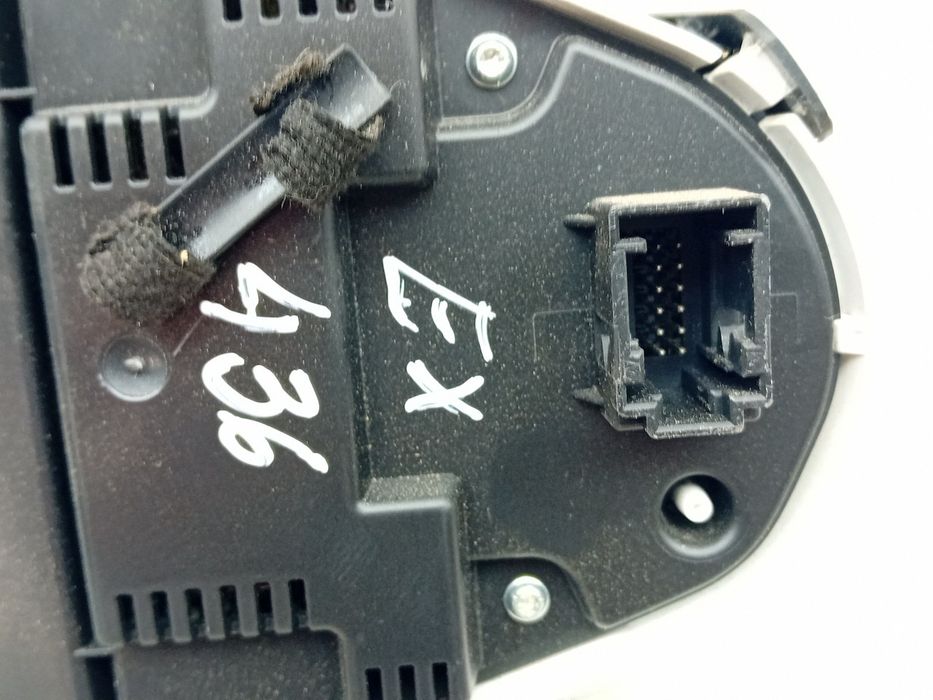 Quadrante / painel de instrumentos FORD Fiesta VI (CB1, CCN)