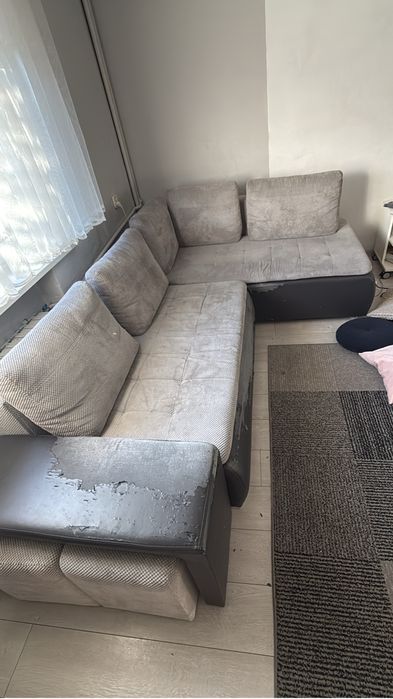 Oddam Kanapa narożna plus 2 pufy