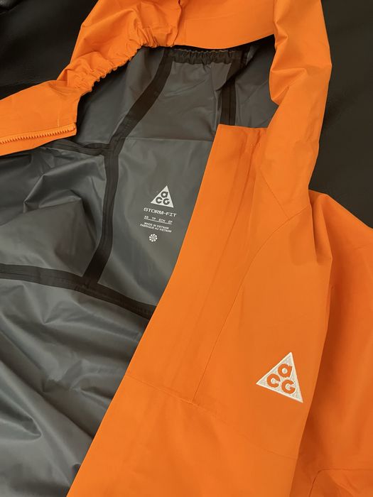 Оригінальна курта, вітровка Nike ACG Storm-Fit DV9522-885