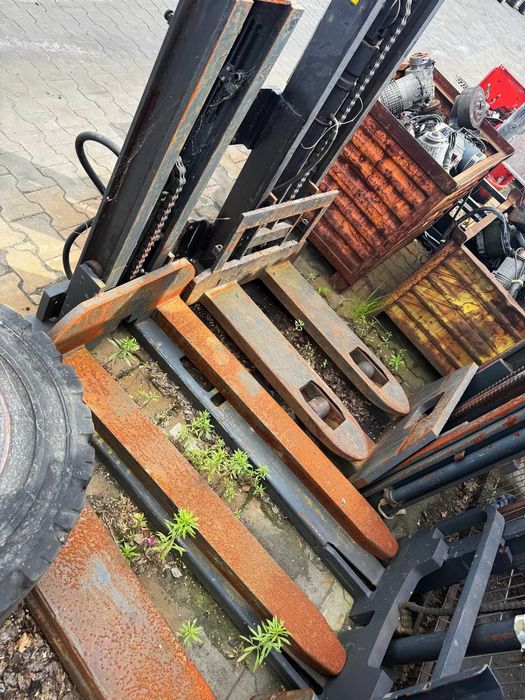 maszt lekki do małego ciągnika np.C-330 wysokość 2m Widlak do ciągnika