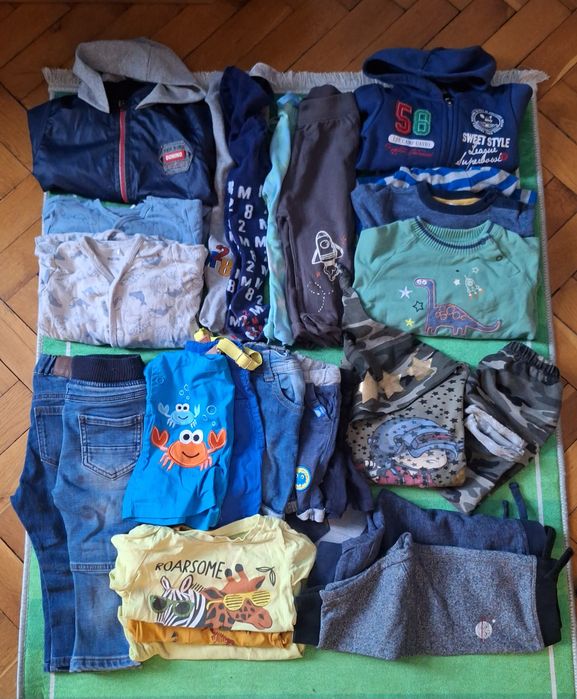 Paka komplet ubrań chłopięcych 80-86