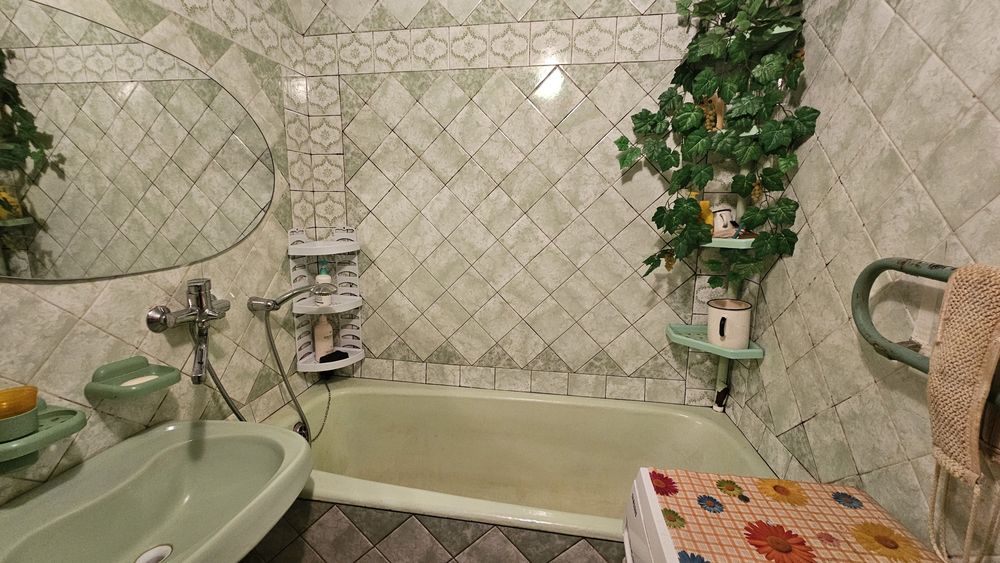 СРОЧНАЯ ПРОДАЖА! Хортицком районе остановка Аптека. ВИДЕО обзор!