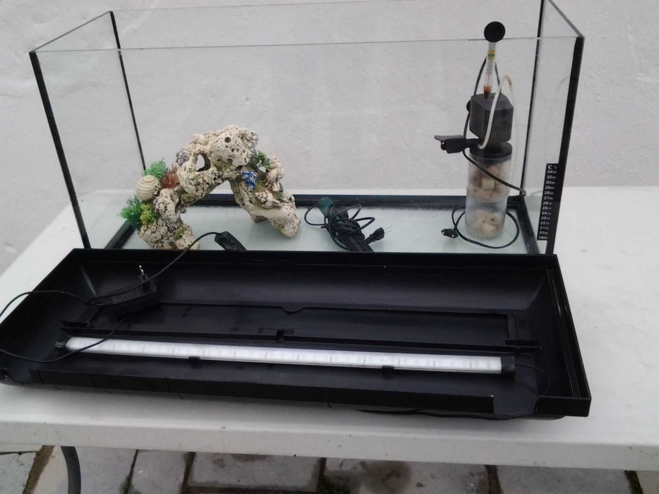 acuario para peixes como novo