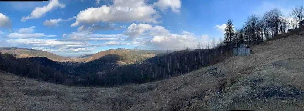 продаж великої ділянки в Яремче.