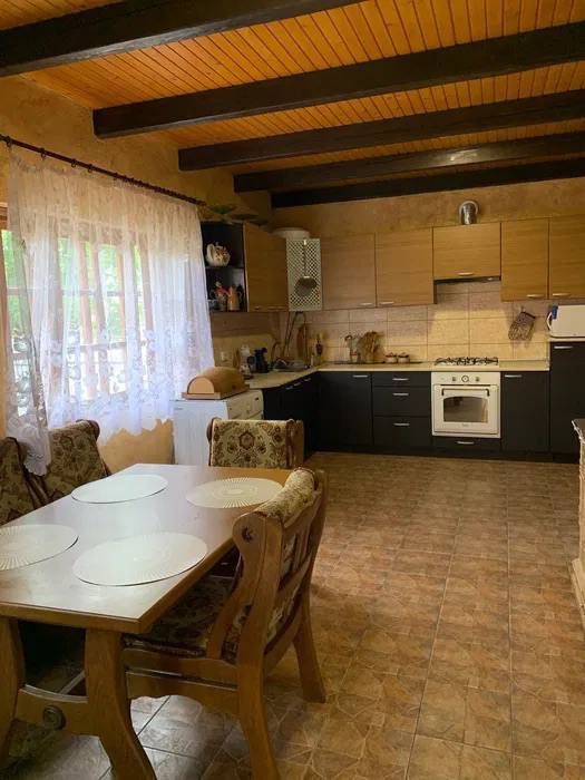 Продається дачно - туристичний комплекс  в с.Велика Слобідка( Хмельн.