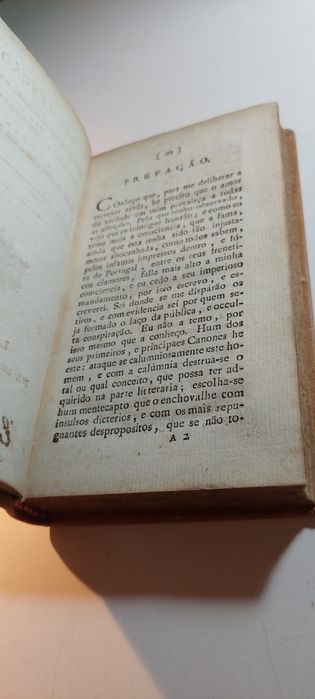 Refutação dos Principios Methafysicos e Moraes dos Pedreiros Livres