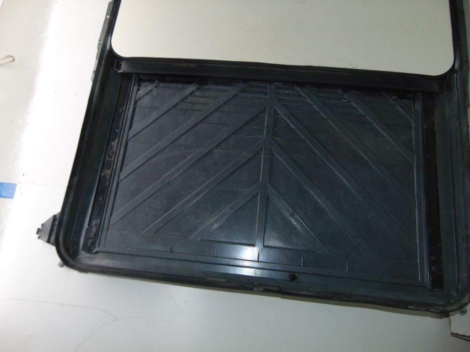 Bmw 735i e32 tecto de abrir " usado em bom estado