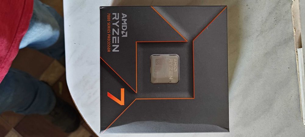 Procesor Ryzen 7700X