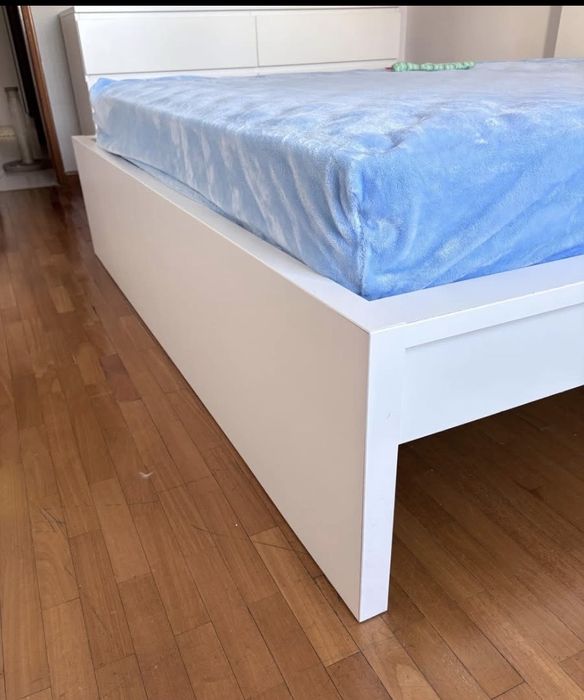 Cama Ikea (Malm)