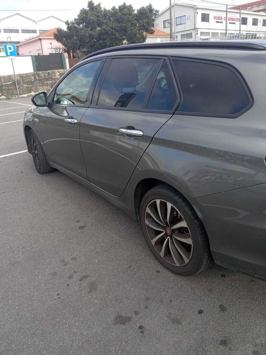 empresa TVDE 2 veiculos