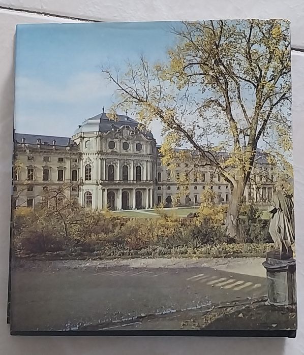 Livro antigo Palaces of Europe