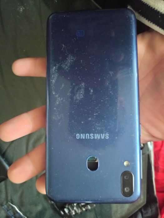 Продам телефоны цена договорённая